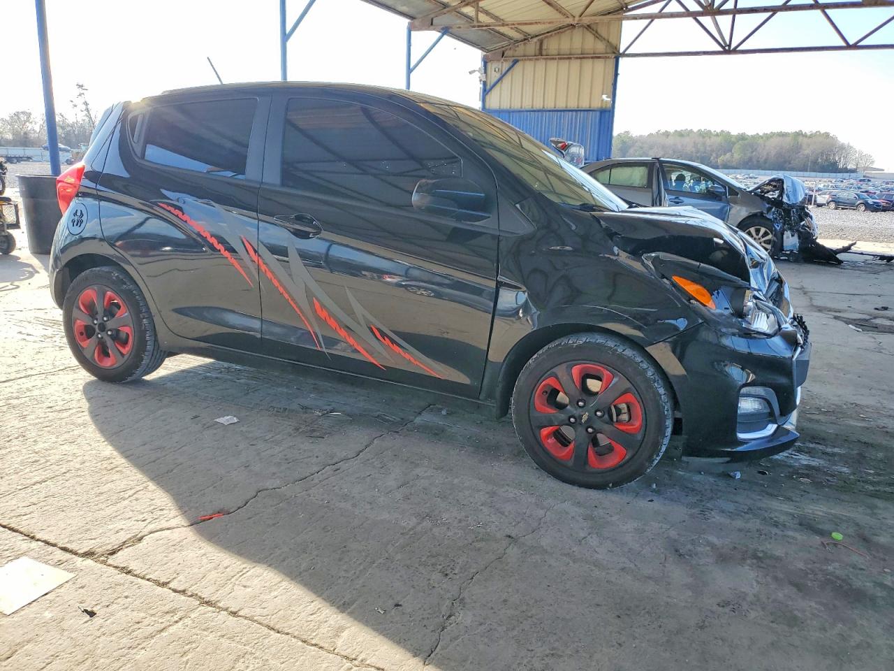 2019 CHEVROLET SPARK 1LT photo 4