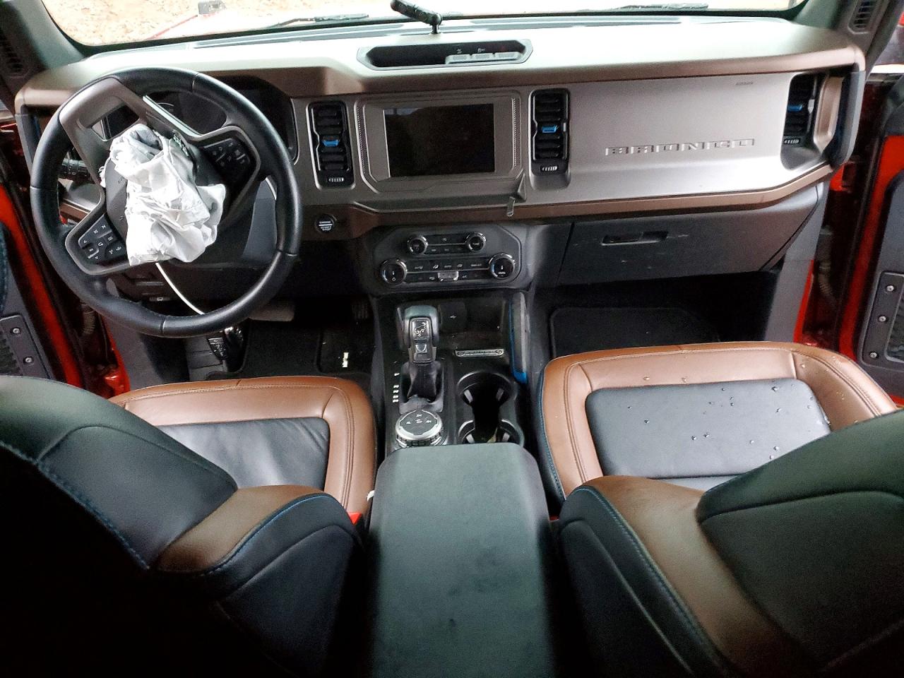 2022 FORD BRONCO BASE photo 8