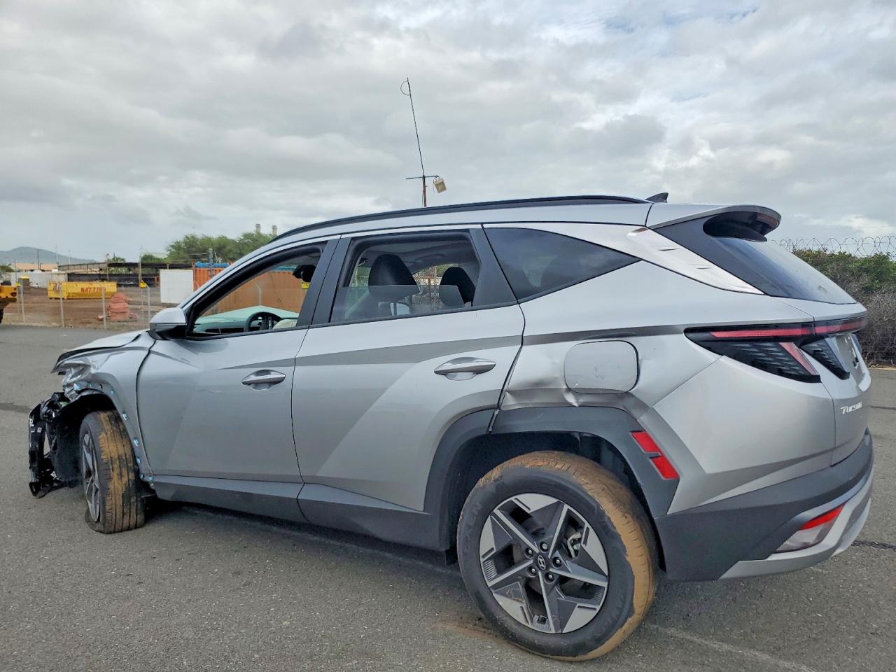 2025 HYUNDAI TUCSON SEL CONVENIENCE photo 2