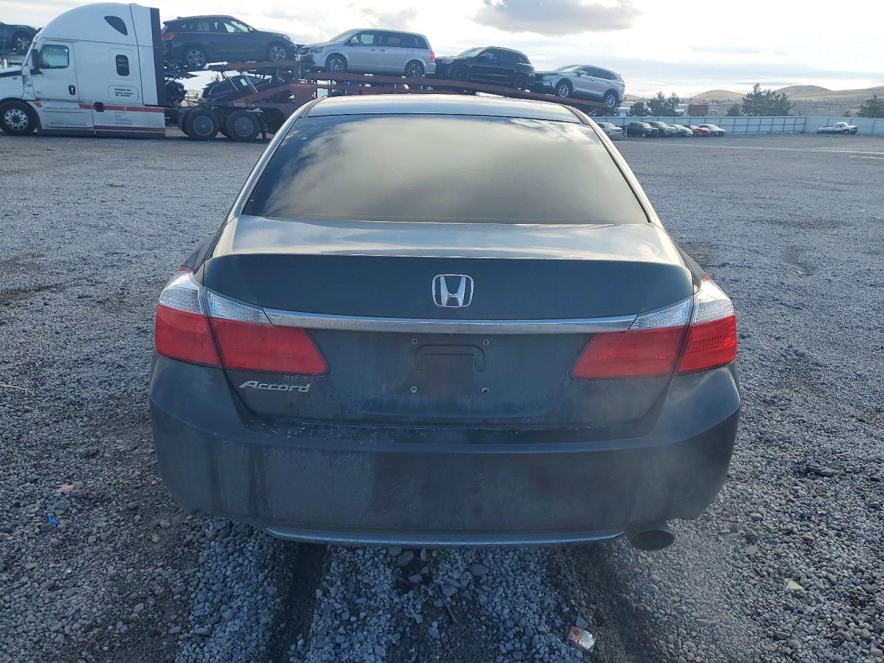 2014 HONDA ACCORD LX photo 6