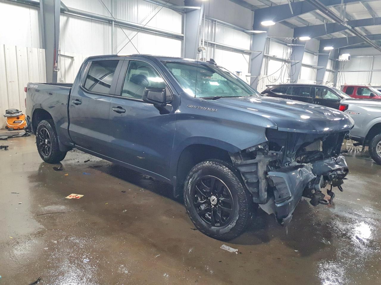 2020 CHEVROLET SILVERADO K1500 RST photo 4