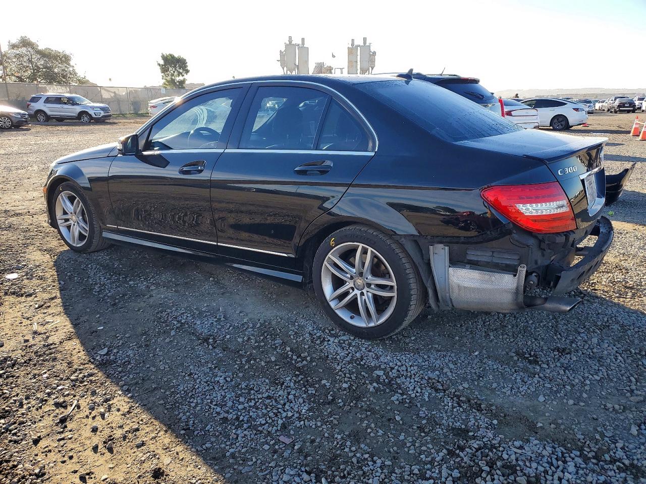 2013 MERCEDES-BENZ C 300 4MATIC photo 2