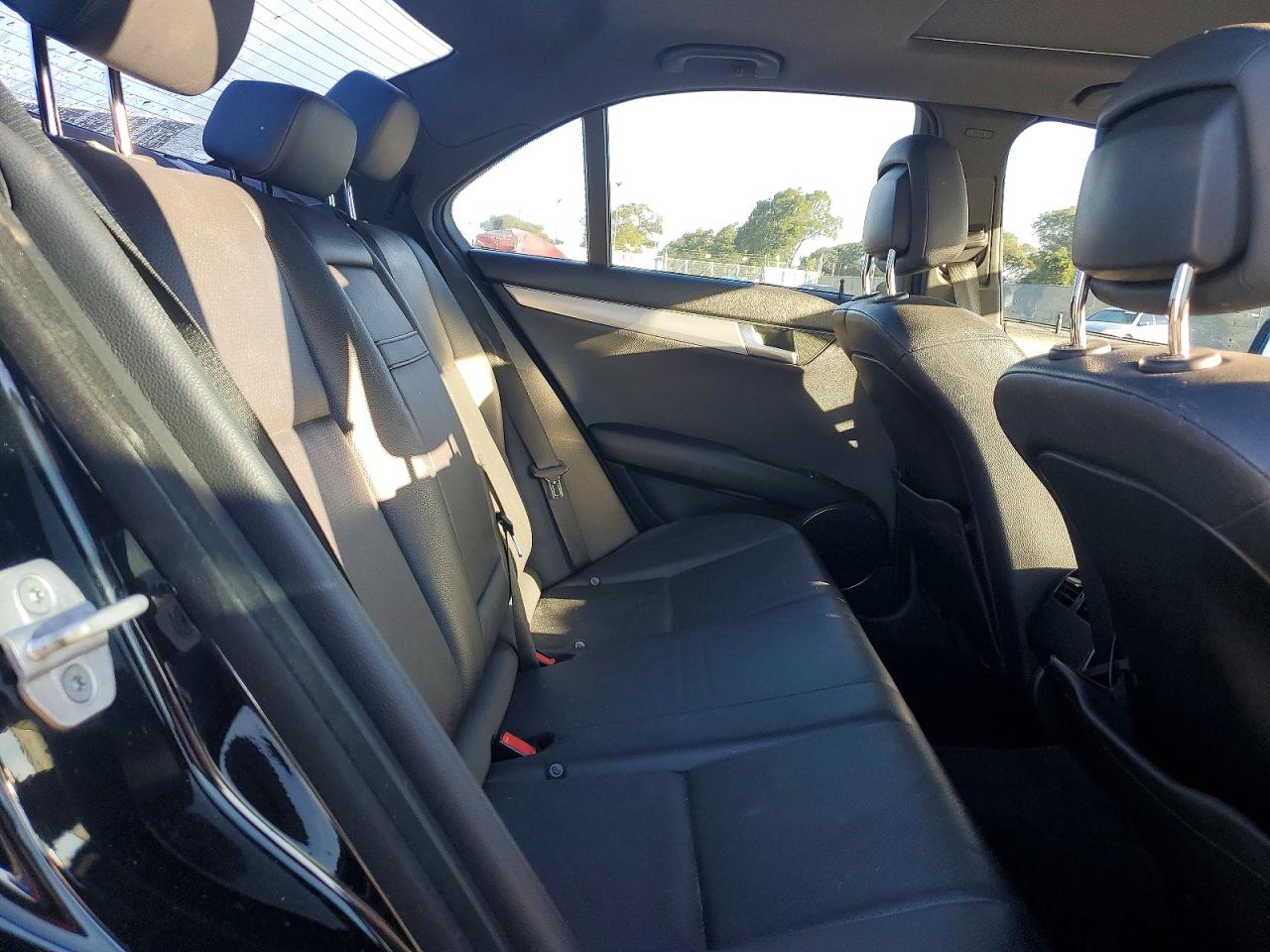 2013 MERCEDES-BENZ C 300 4MATIC photo 10