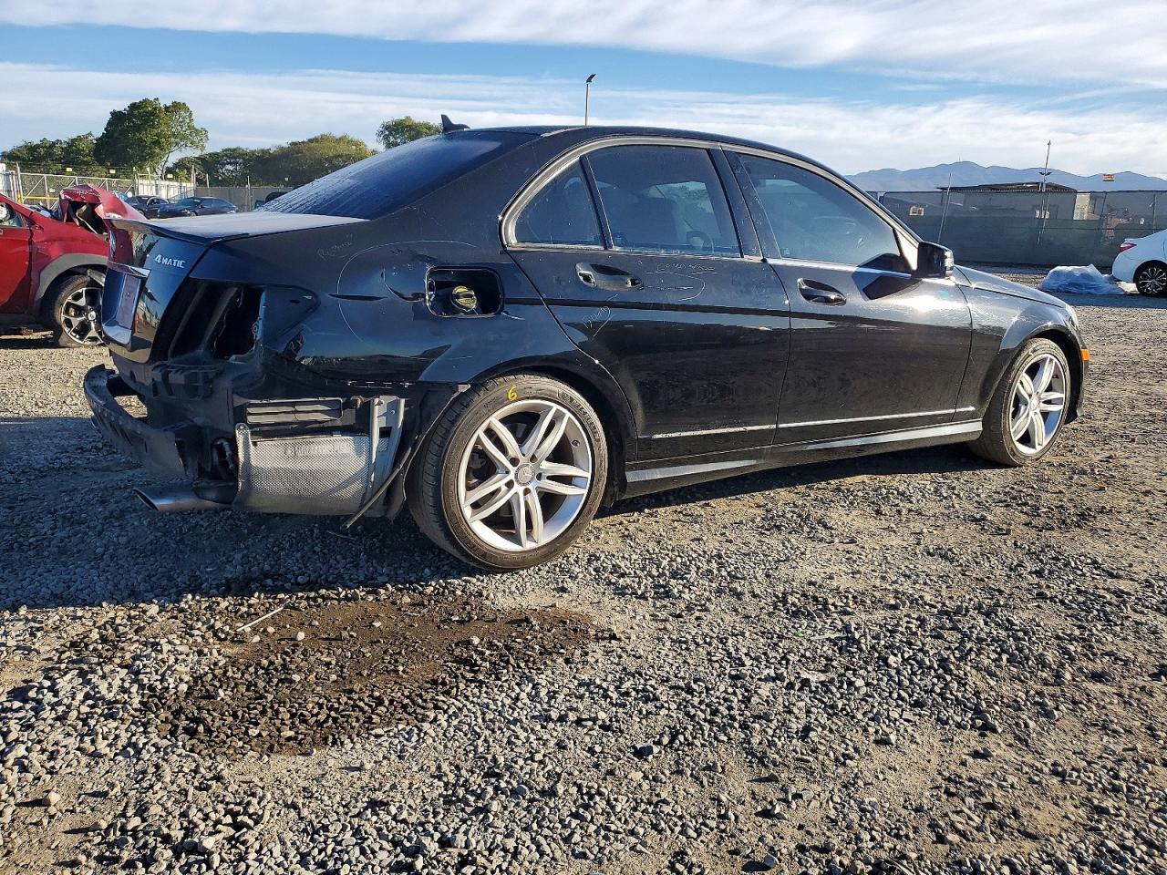 2013 MERCEDES-BENZ C 300 4MATIC photo 3