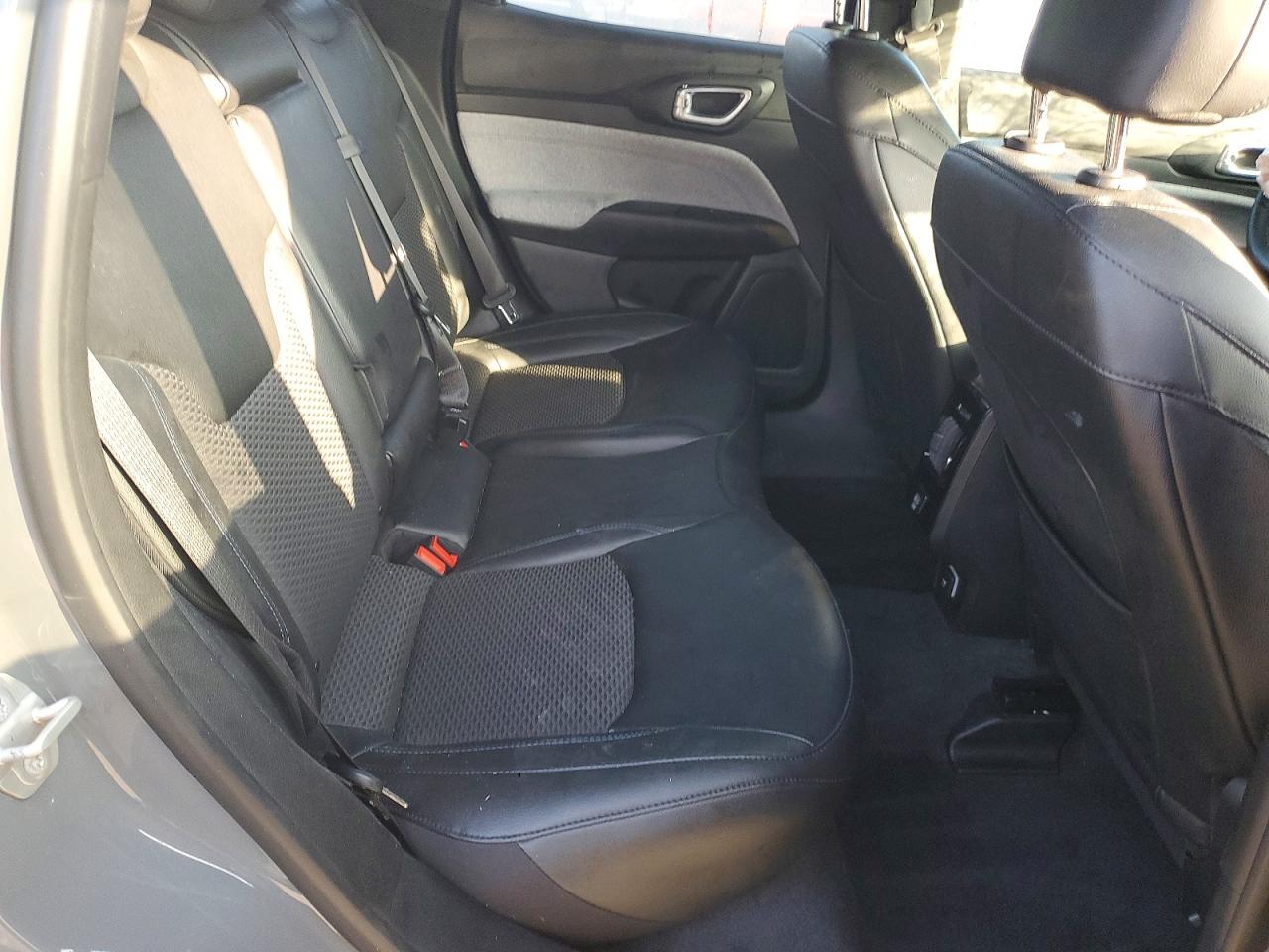 2024 JEEP COMPASS LATITUDE photo 10