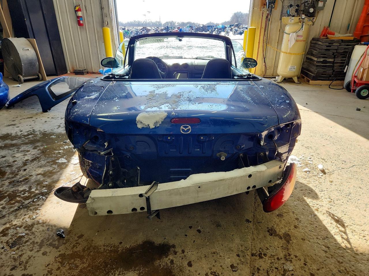 1999 MAZDA MX-5 MIATA photo 11