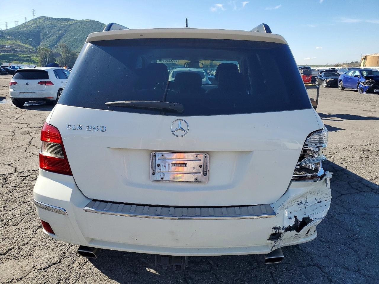 2011 MERCEDES-BENZ GLK 350 photo 6