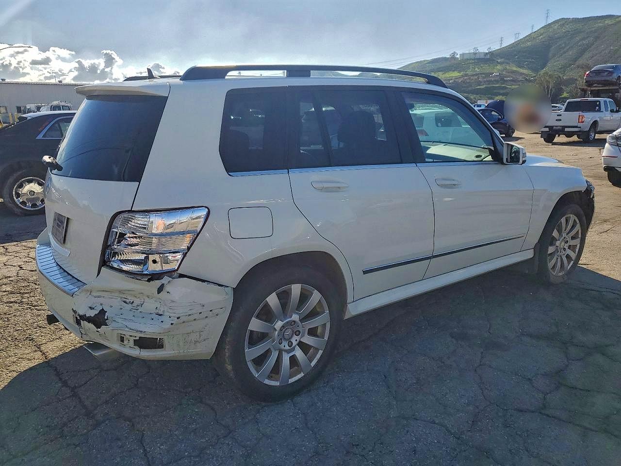 2011 MERCEDES-BENZ GLK 350 photo 3