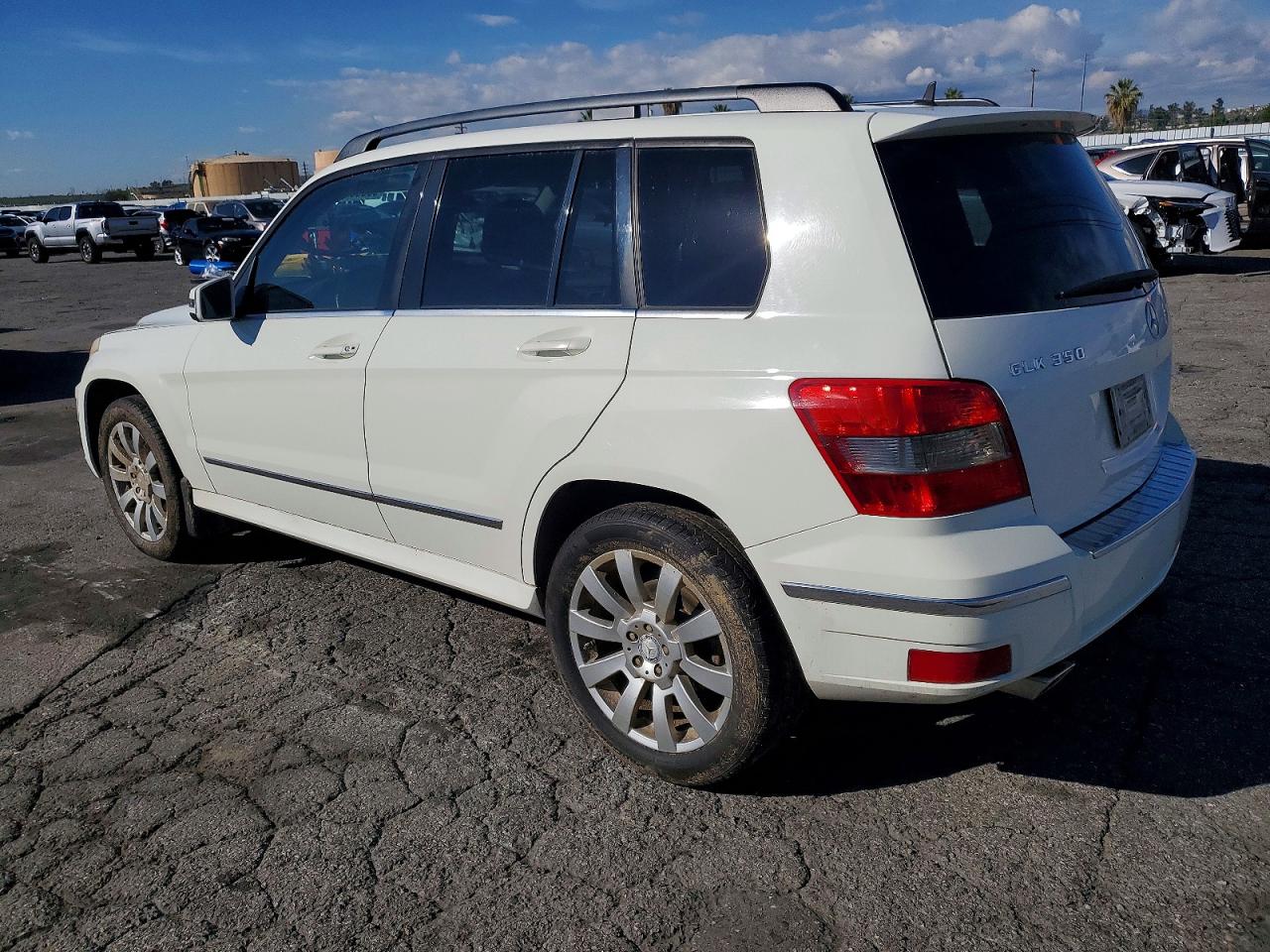 2011 MERCEDES-BENZ GLK 350 photo 2