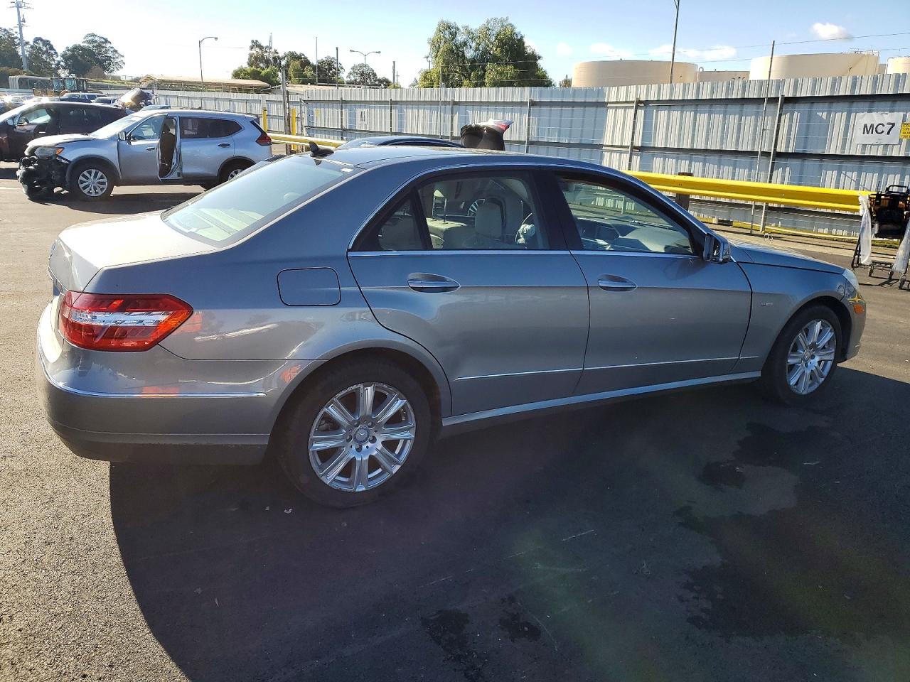 2012 MERCEDES-BENZ E 350 photo 3