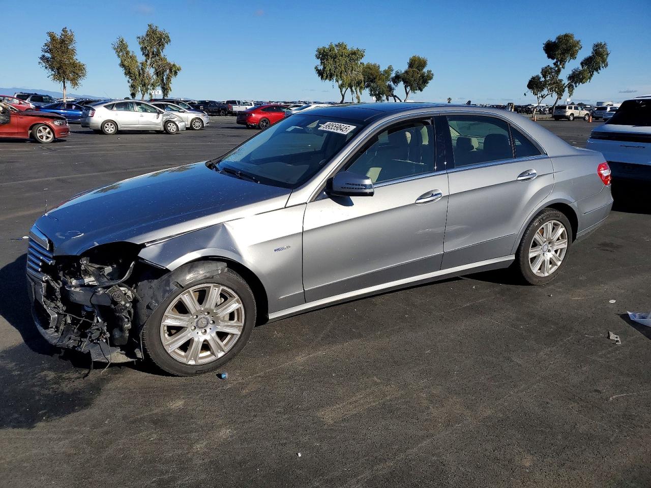 2012 MERCEDES-BENZ E