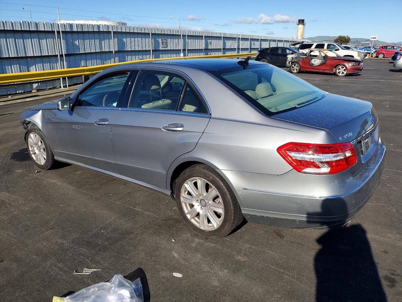2012 MERCEDES-BENZ E 350 photo 2