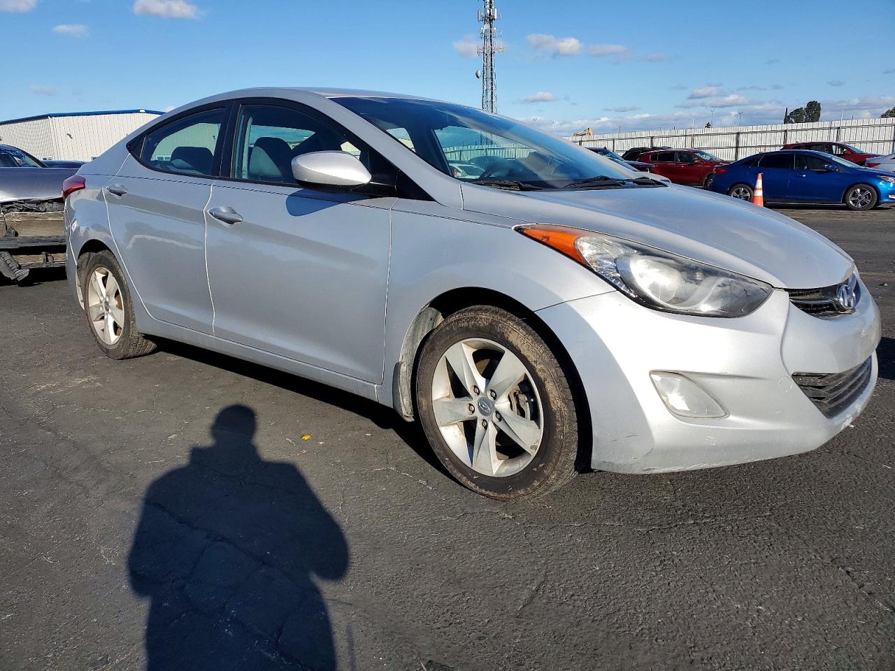 2013 HYUNDAI ELANTRA GLS photo 4