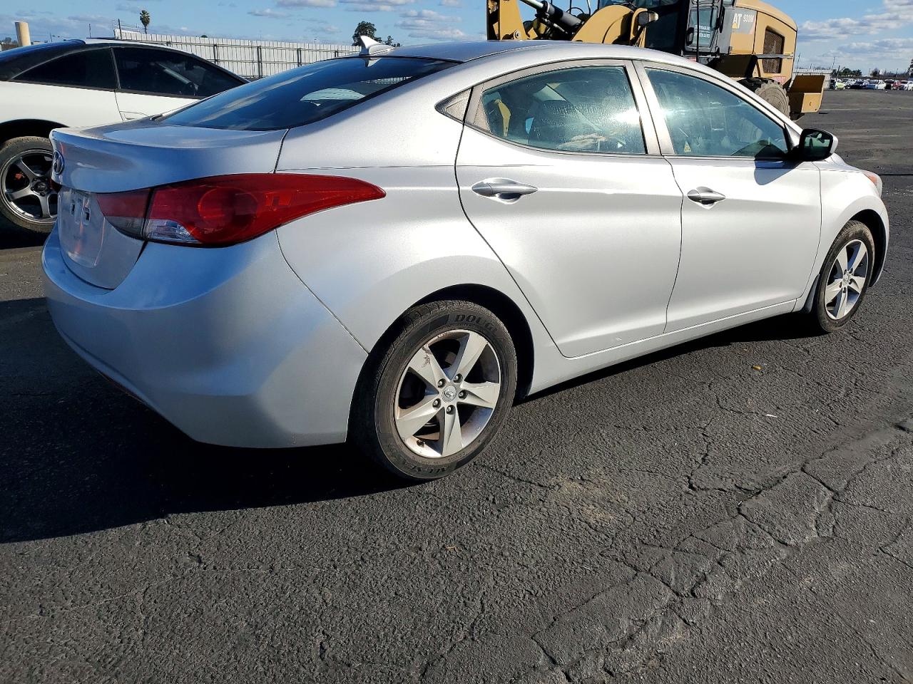 2013 HYUNDAI ELANTRA GLS photo 3