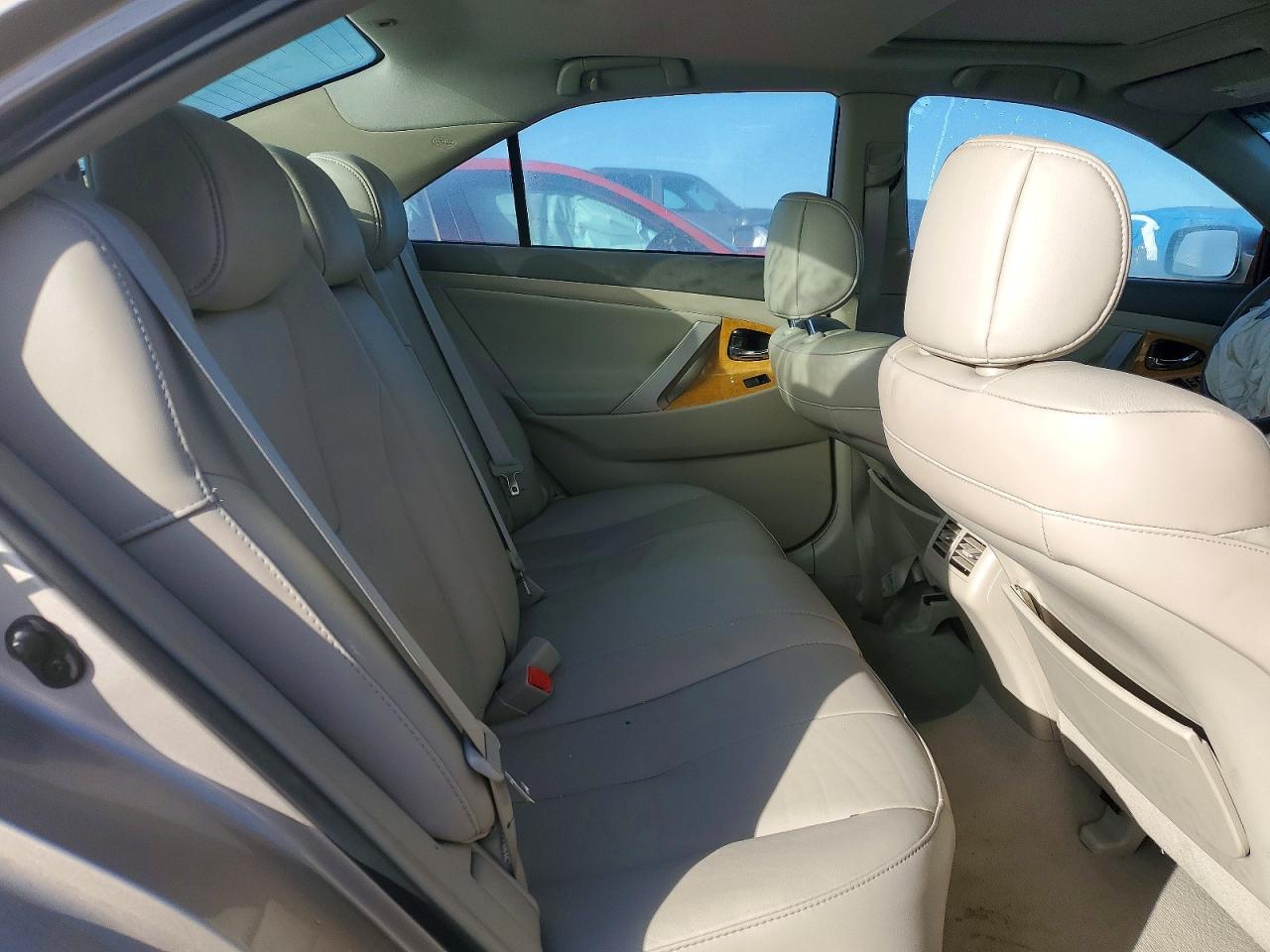 2007 TOYOTA CAMRY LE photo 10