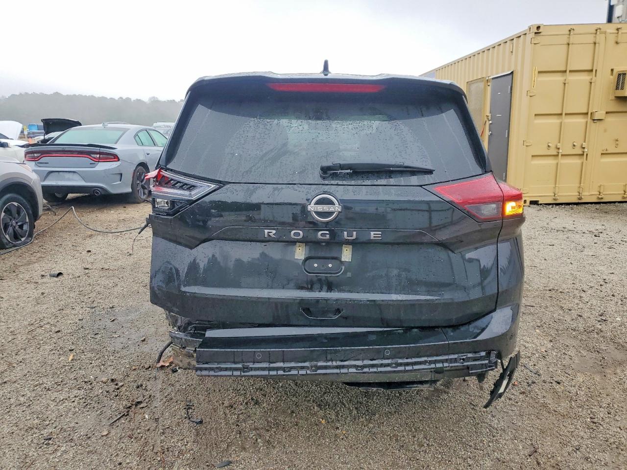 2025 NISSAN ROGUE SV photo 6