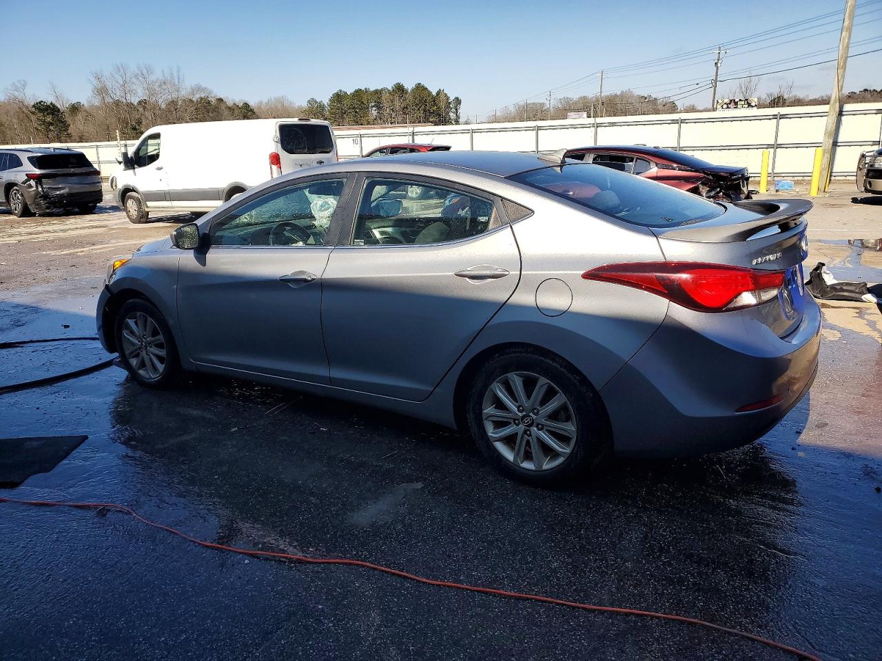 2015 HYUNDAI ELANTRA SE photo 2