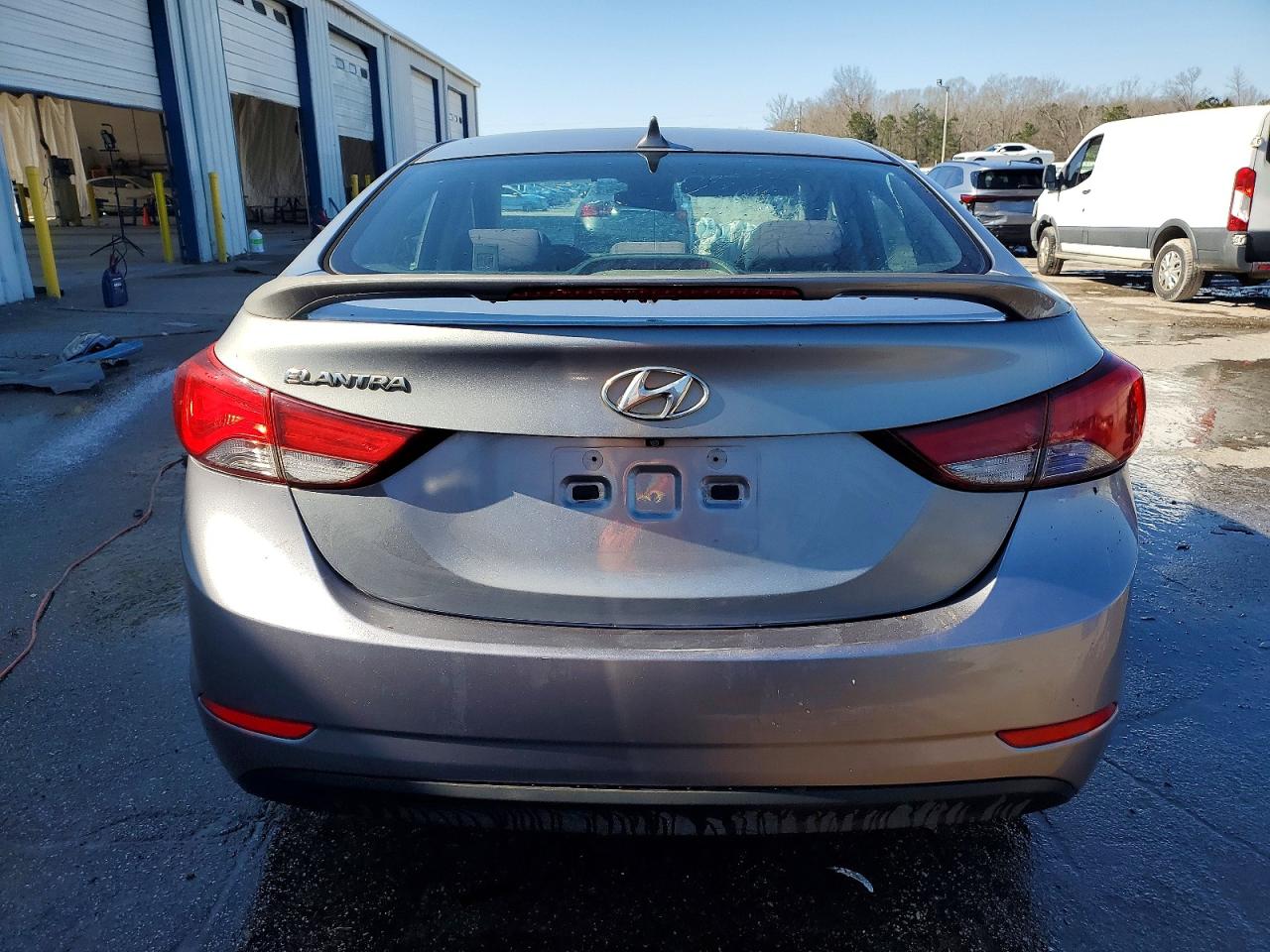 2015 HYUNDAI ELANTRA SE photo 6