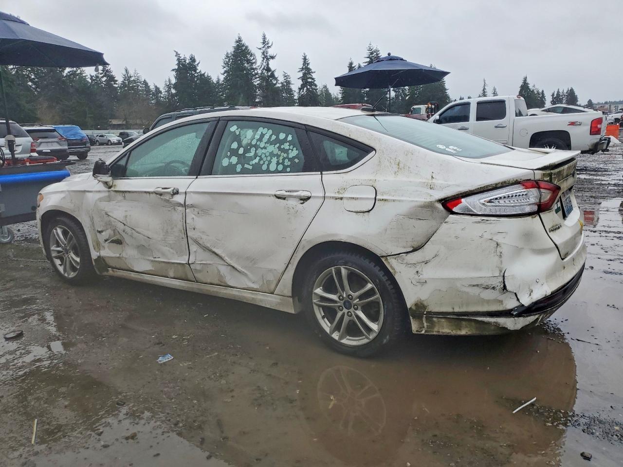 2016 FORD FUSION SE HYBRID photo 2