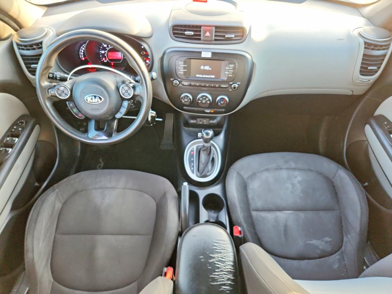 2017 KIA SOUL photo 8