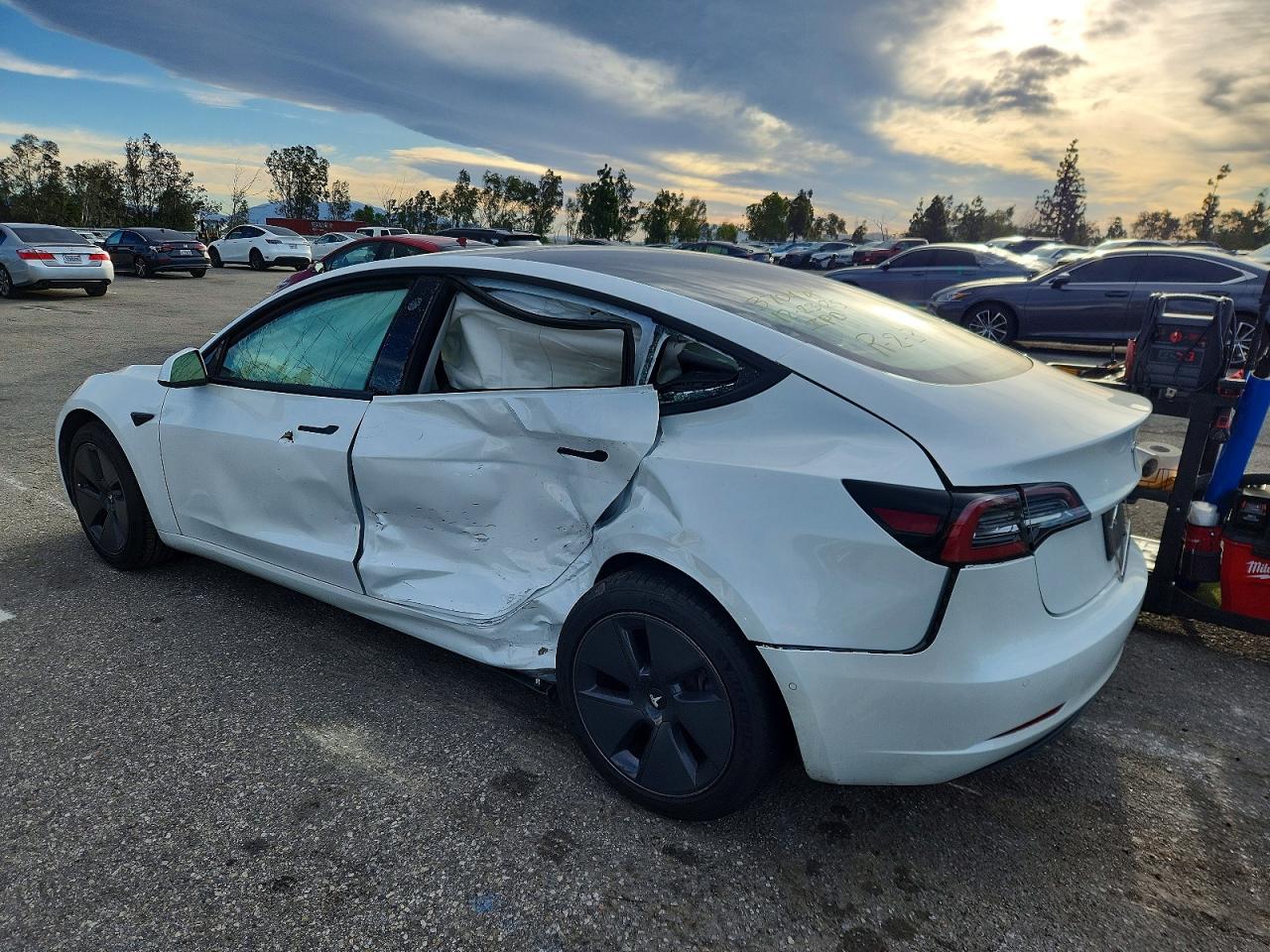 2021 TESLA MODEL 3 photo 2