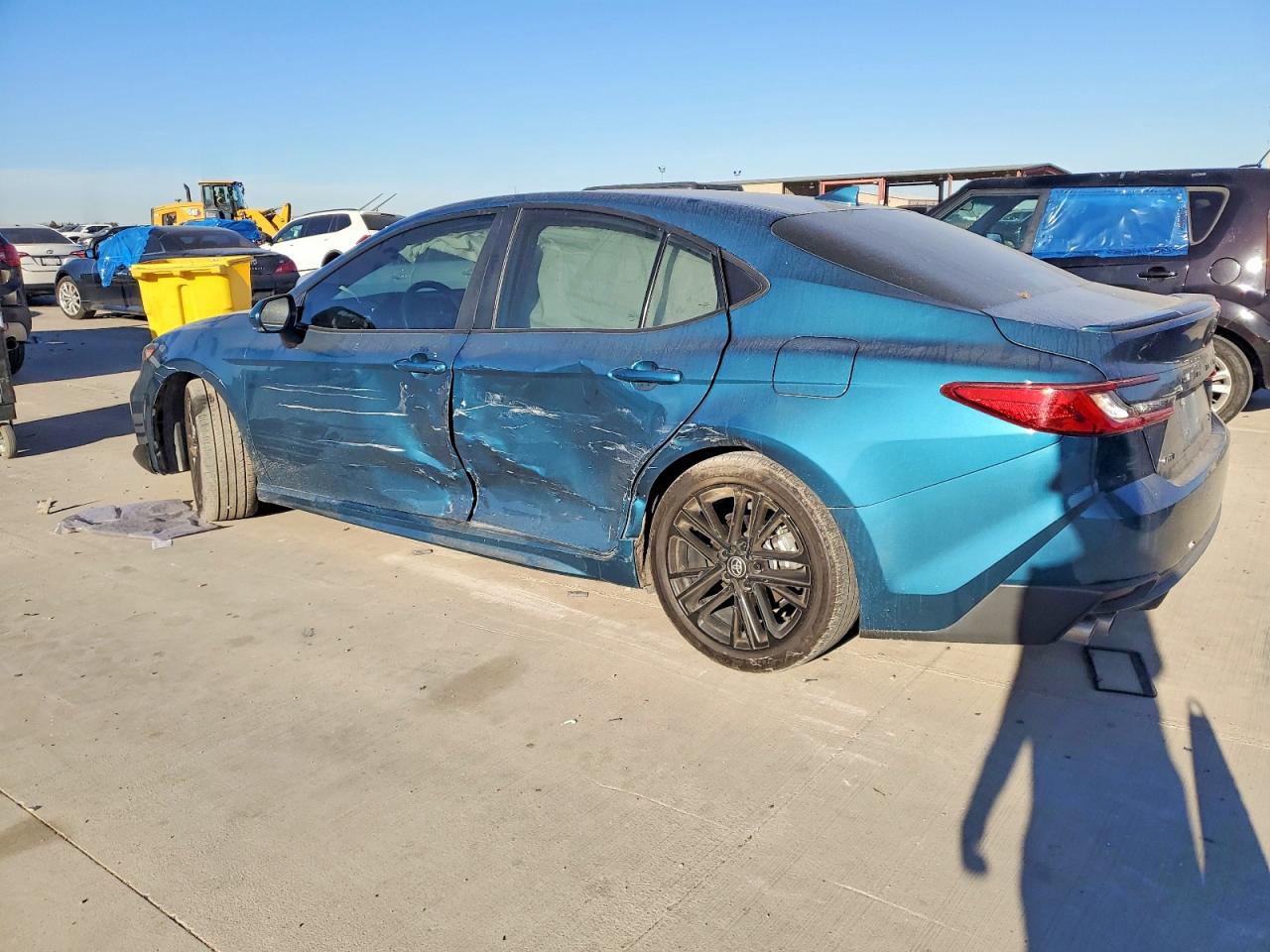 2025 TOYOTA CAMRY XSE photo 2
