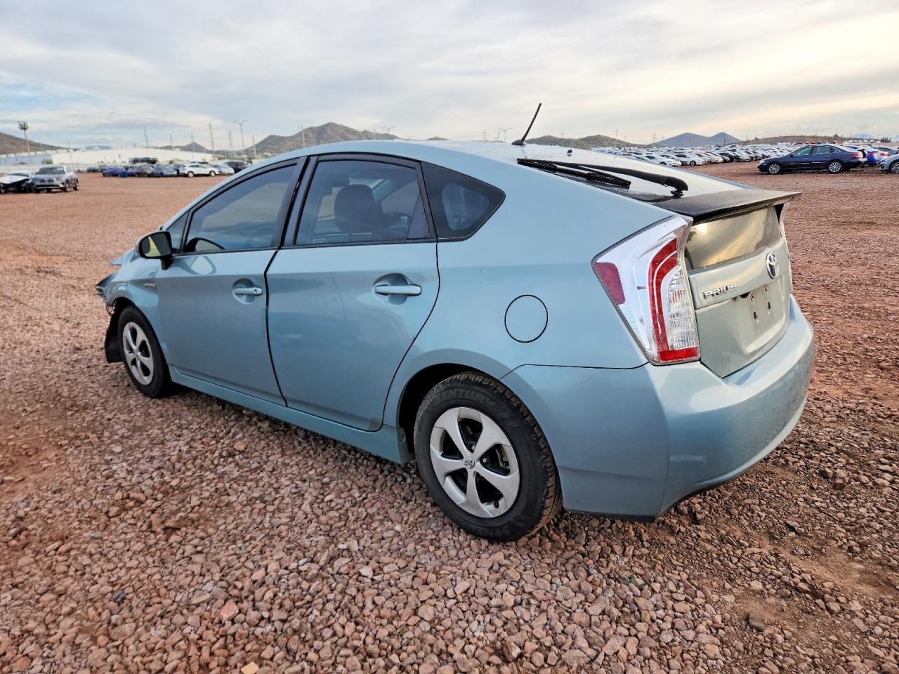 2013 TOYOTA PRIUS photo 2