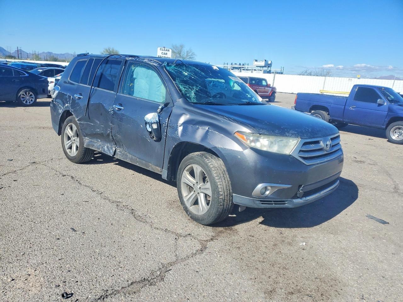 2011 TOYOTA HIGHLANDER LIMITED photo 4