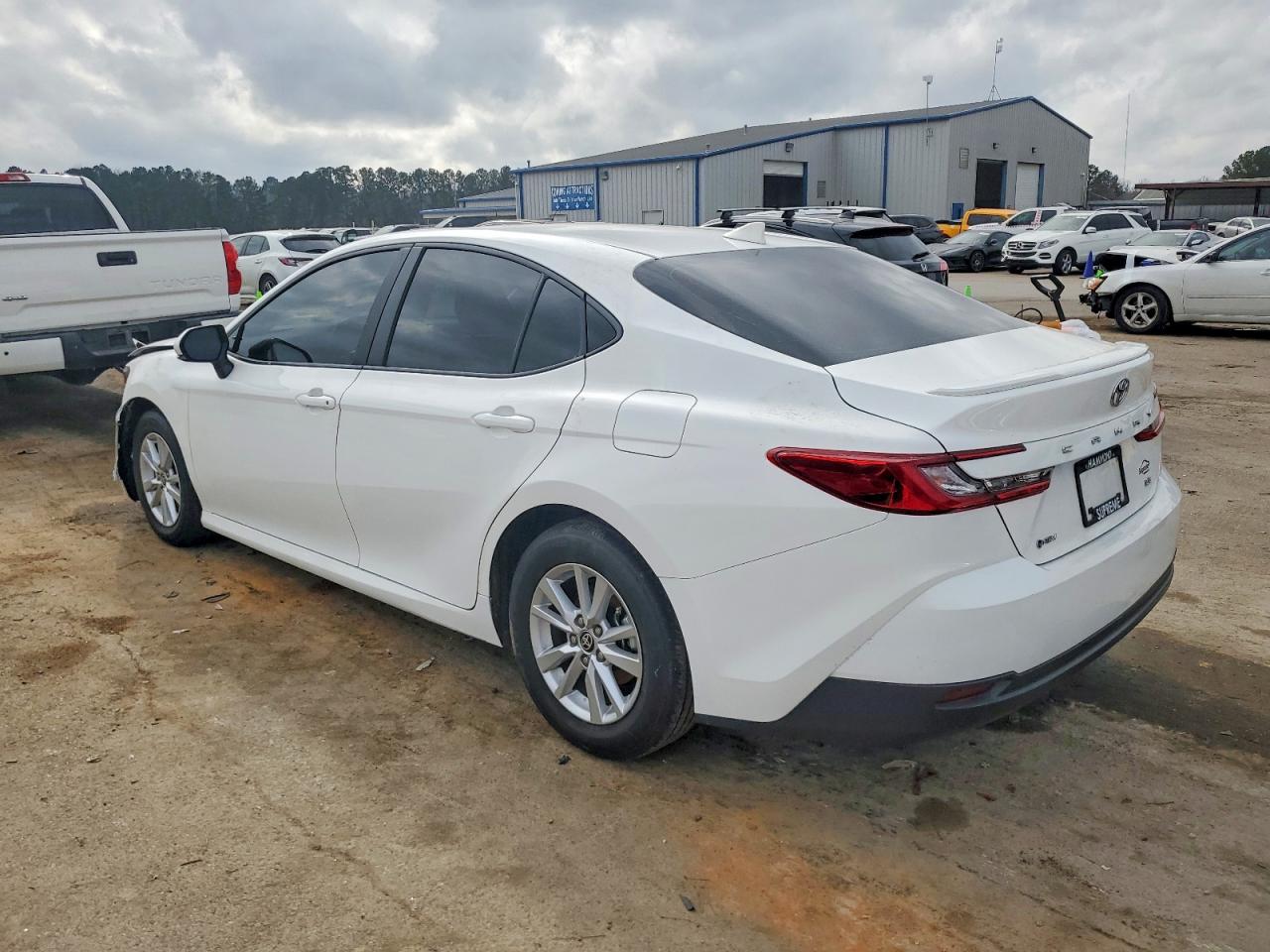 2025 TOYOTA CAMRY XSE photo 2