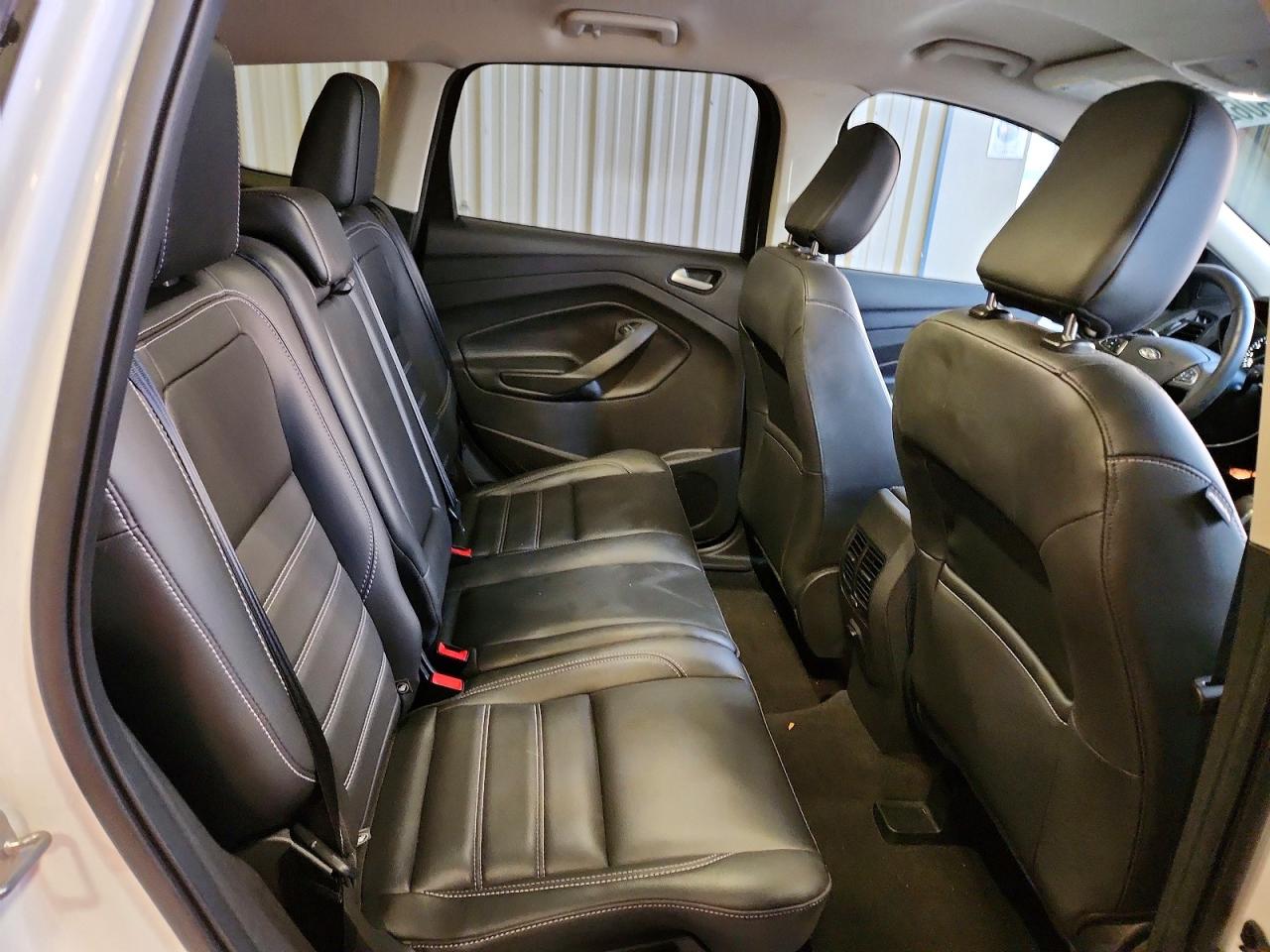 2019 FORD ESCAPE SEL photo 11