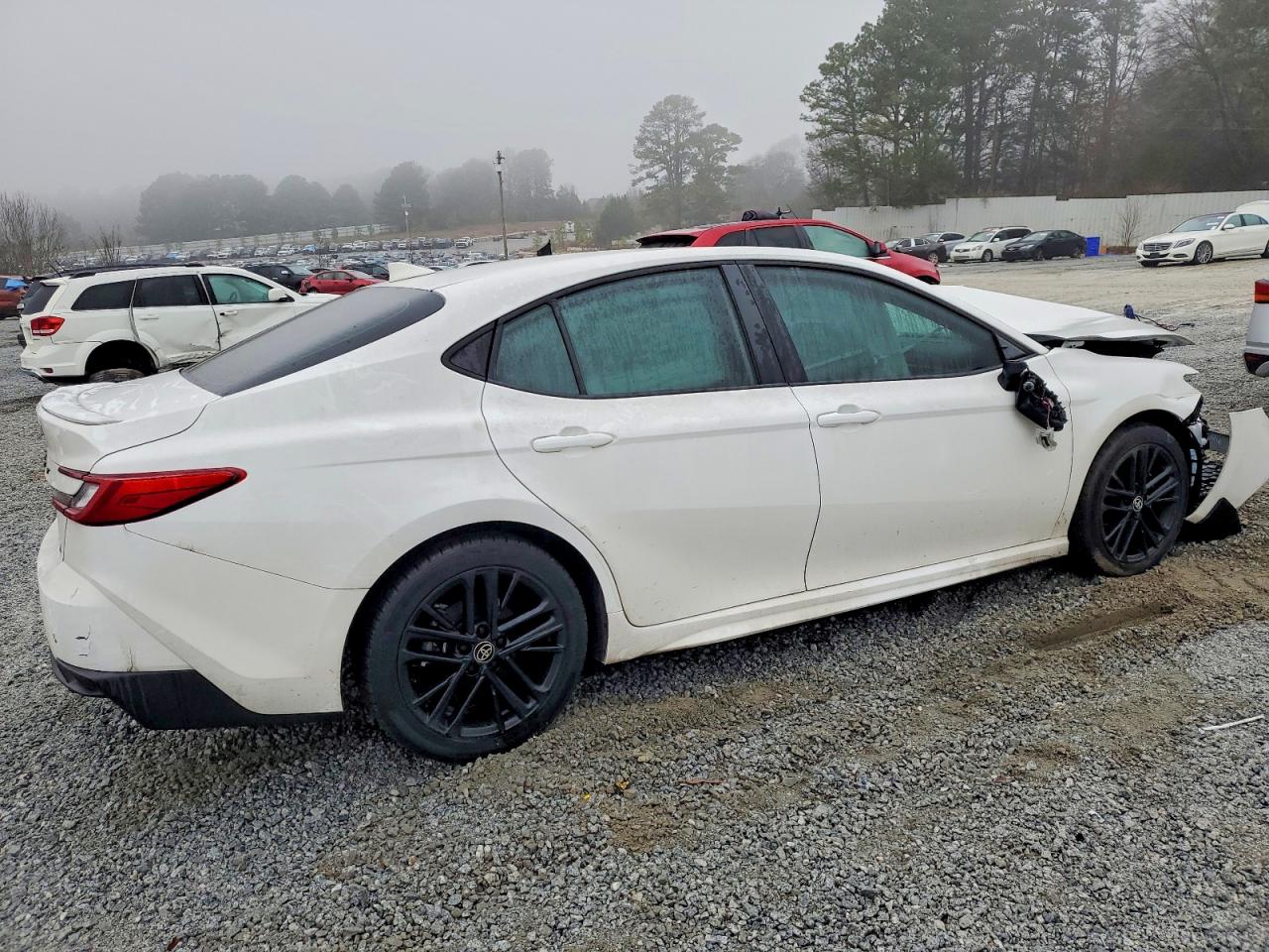 2025 TOYOTA CAMRY XSE photo 3