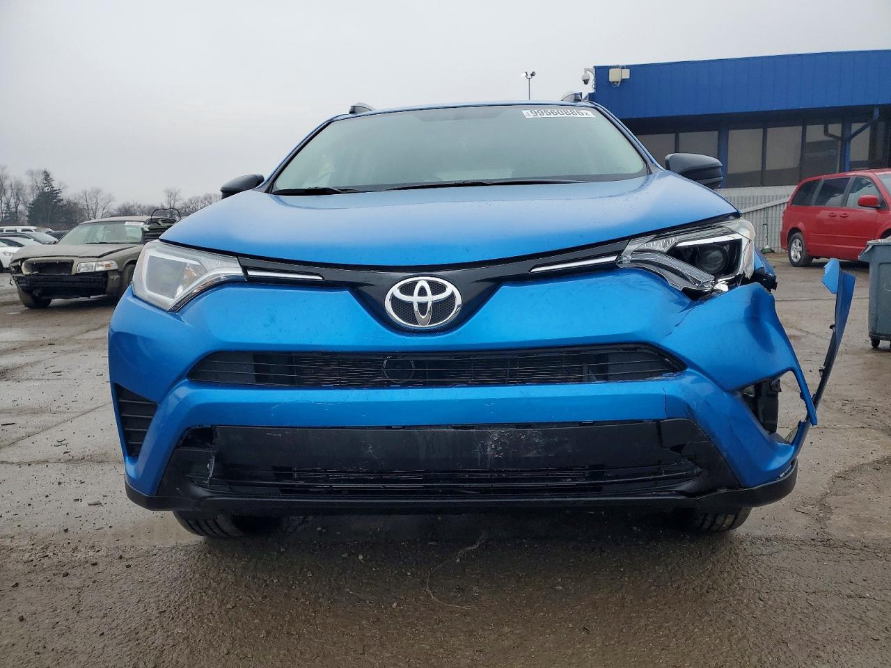2016 TOYOTA RAV4 LE photo 5