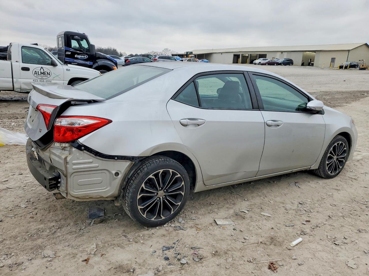2016 TOYOTA COROLLA L photo 3