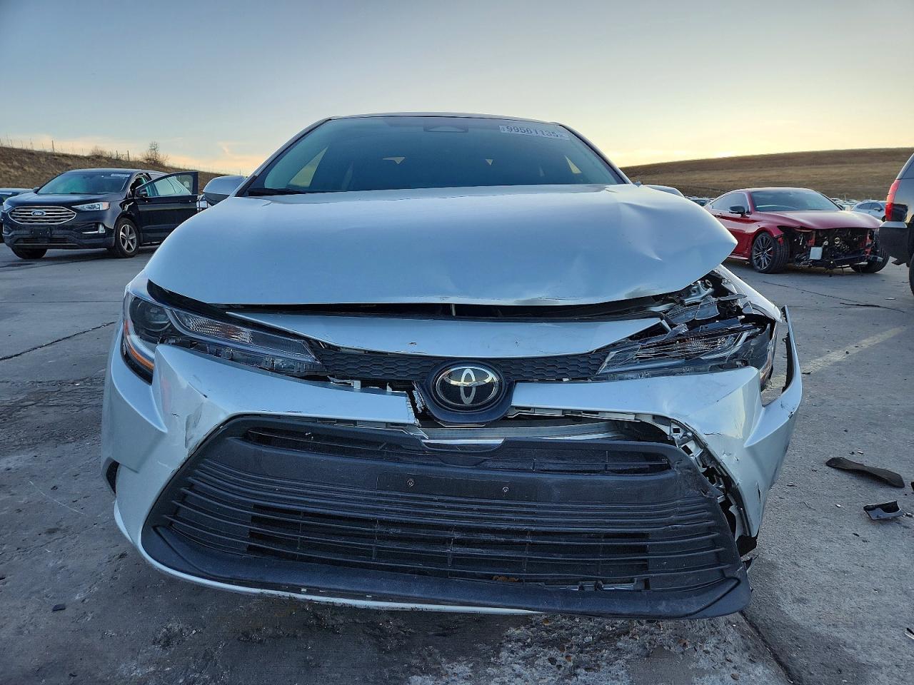 2024 TOYOTA COROLLA LE photo 5