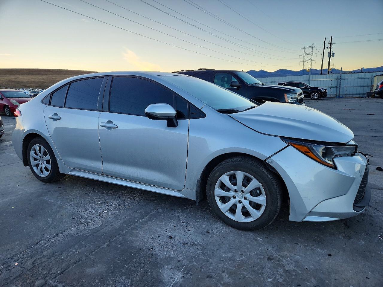 2024 TOYOTA COROLLA LE photo 4