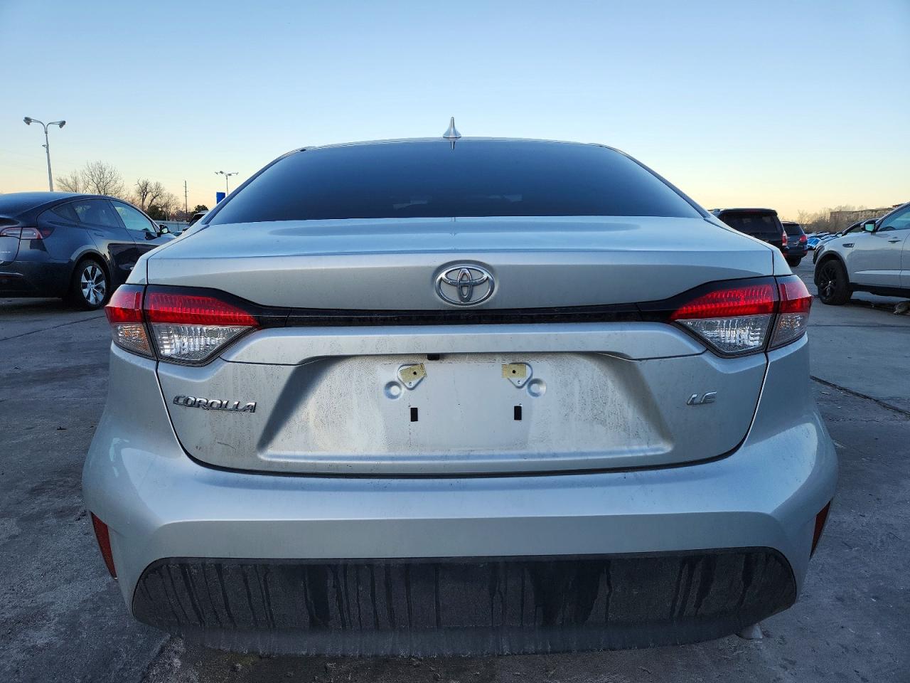 2024 TOYOTA COROLLA LE photo 6