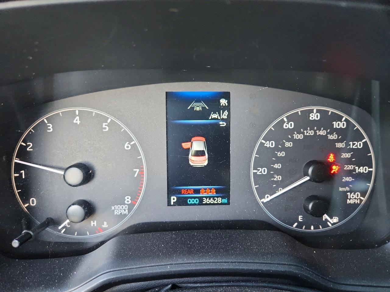 2024 TOYOTA COROLLA LE photo 9