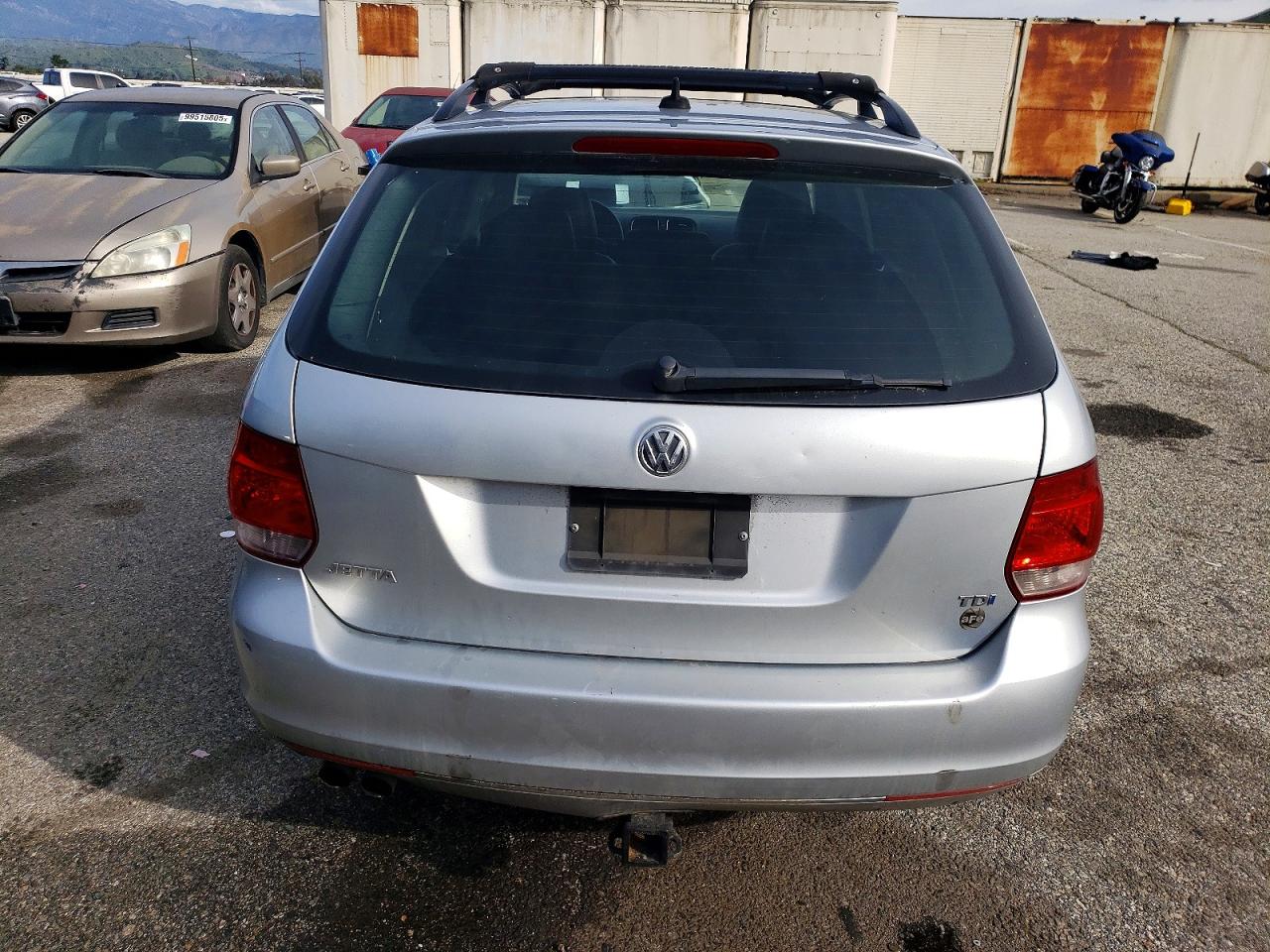2014 VOLKSWAGEN JETTA TDI photo 6