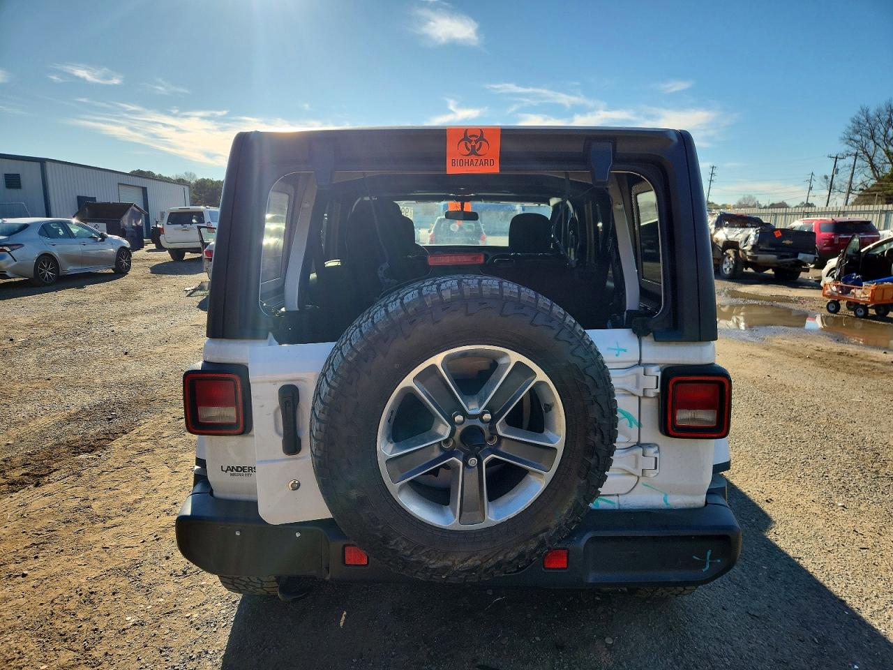 2019 JEEP WRANGLER UNLIMITED SAHARA photo 6