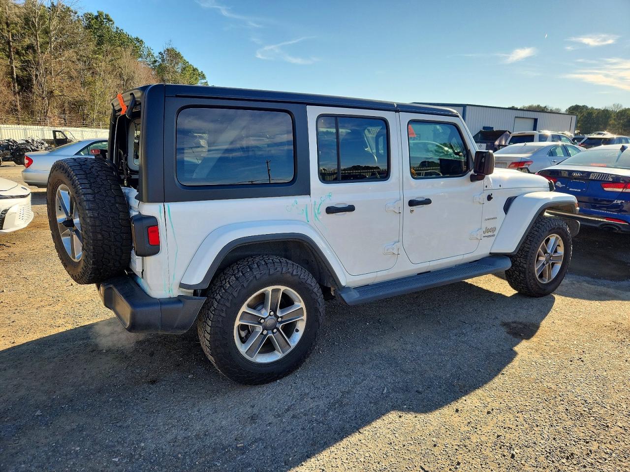 2019 JEEP WRANGLER UNLIMITED SAHARA photo 3