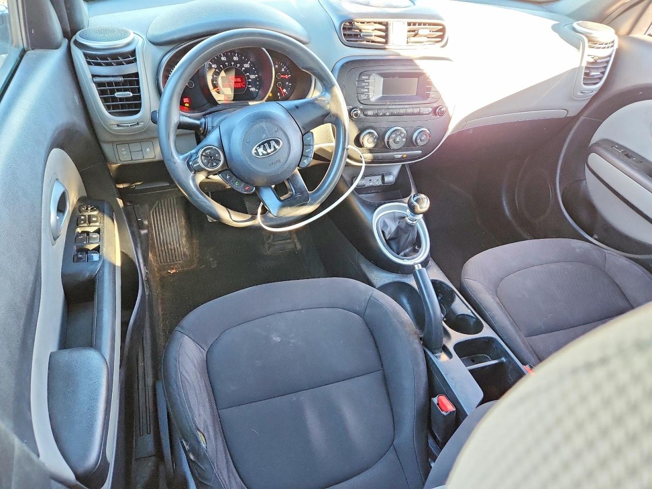 2015 KIA SOUL photo 8