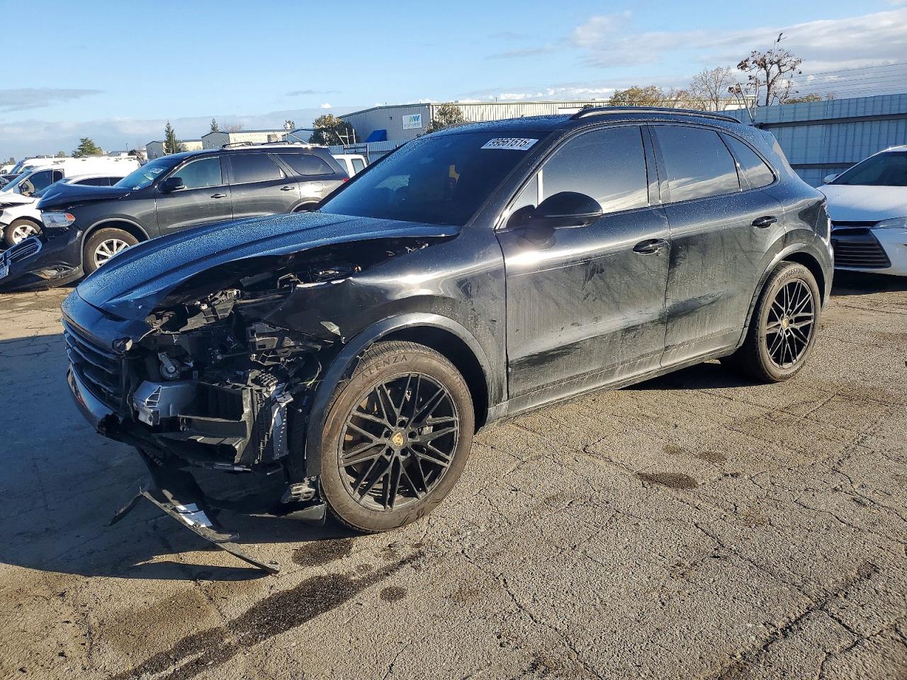 2024 PORSCHE CAYENNE