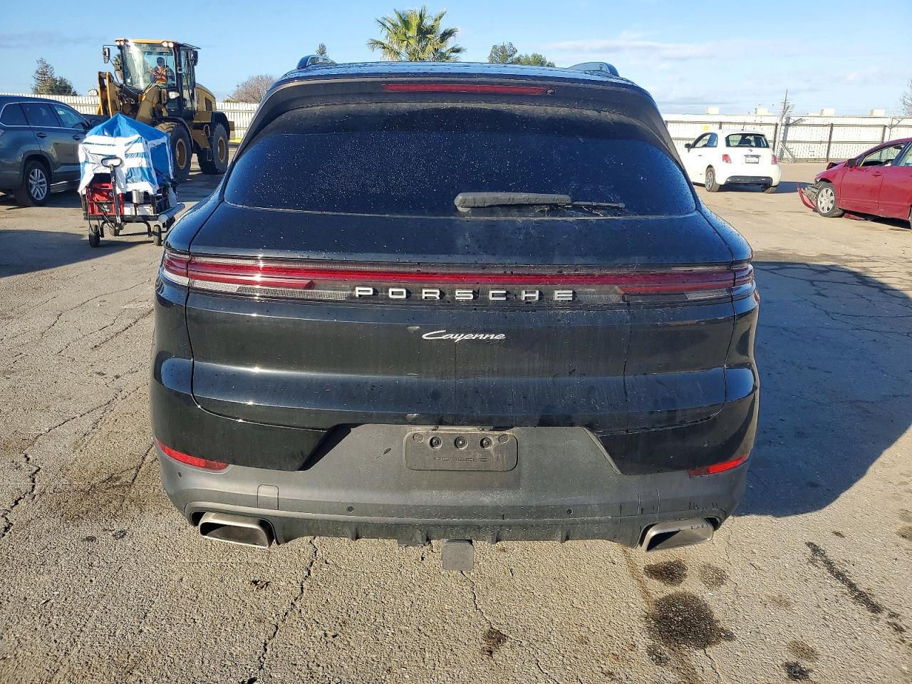 2024 PORSCHE CAYENNE photo 6