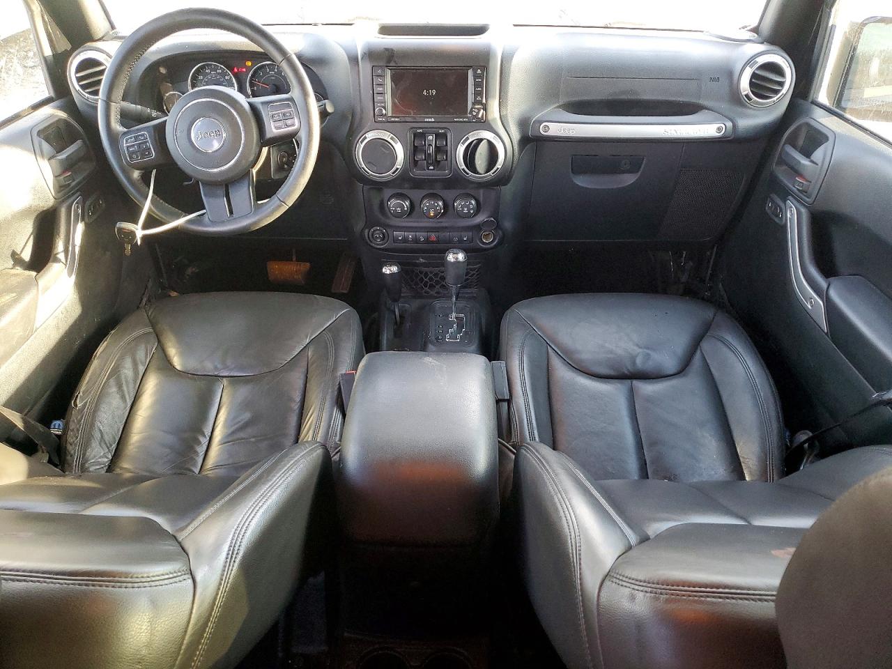 2016 JEEP WRANGLER UNLIMITED SAHARA photo 15