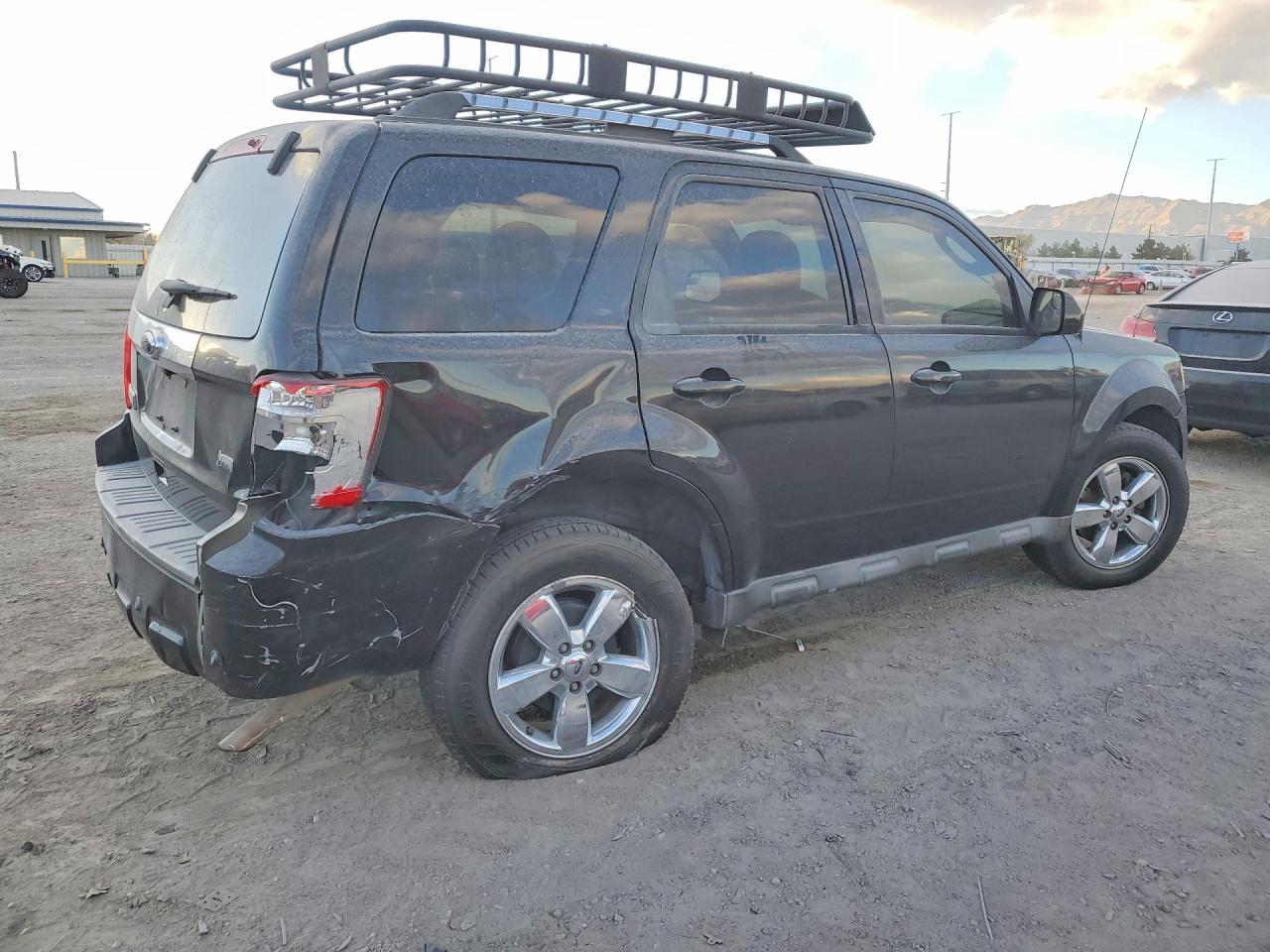 2010 FORD ESCAPE LIMITED photo 3