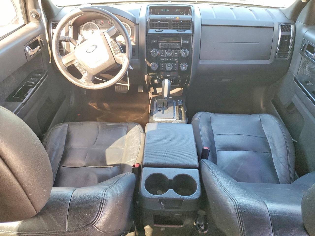 2010 FORD ESCAPE LIMITED photo 8