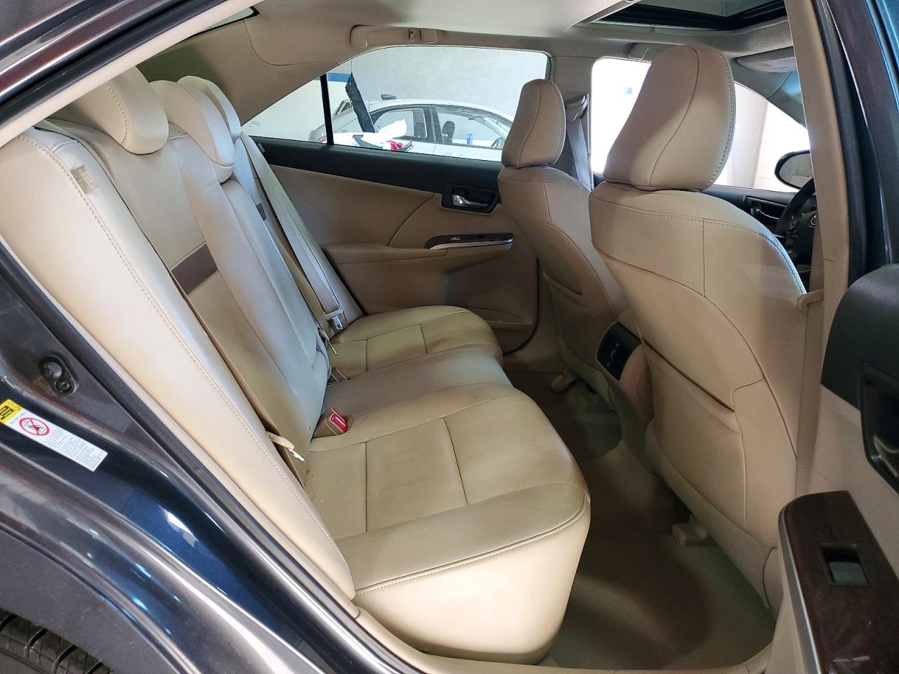 2012 TOYOTA CAMRY SE photo 10
