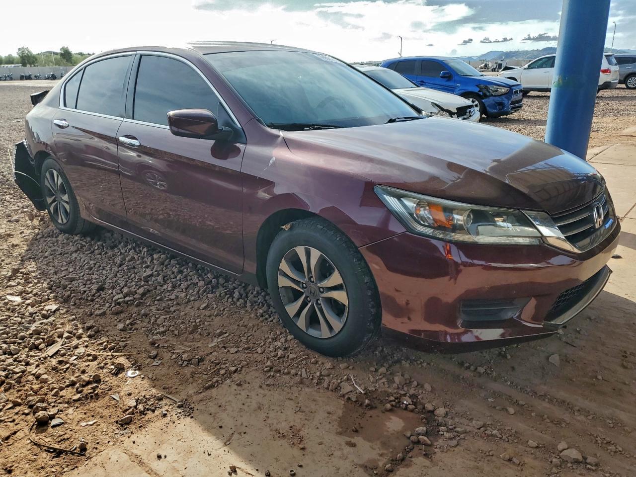 2015 HONDA ACCORD LX photo 4