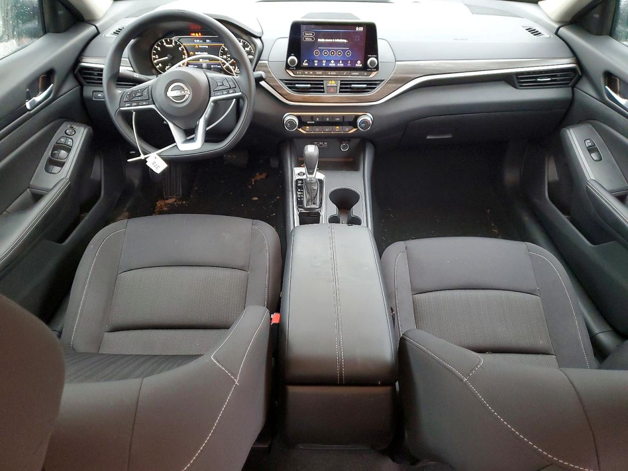 2025 NISSAN ALTIMA SV photo 8