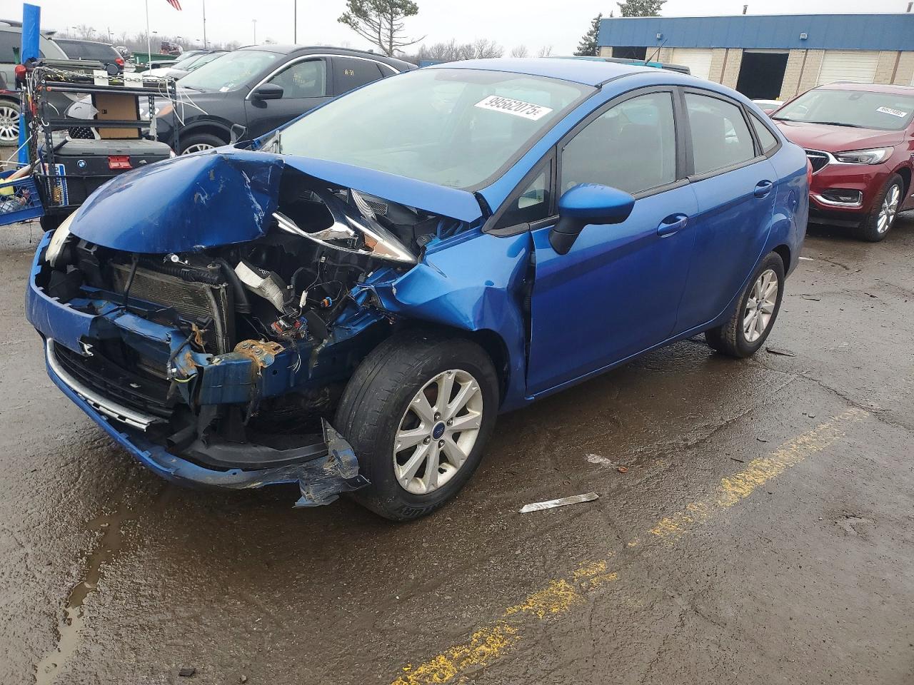 2011 FORD FIESTA
